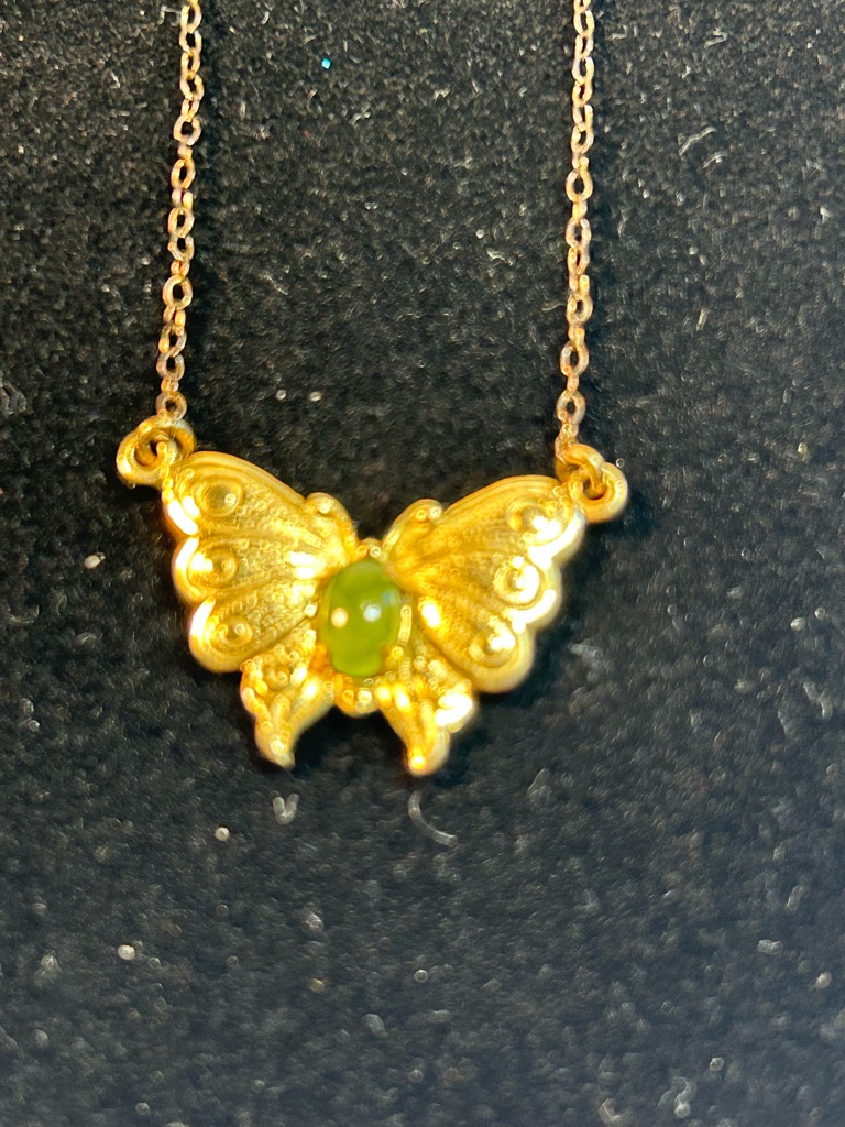 Vintage 12kt Gold Filled Butterfly Necklace With Jade Cabachon 18” Read